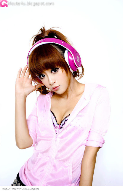 4 Zhang Kaiting - DJ Lady Q-Kate-very cute asian girl-girlcute4u.blogspot.com
