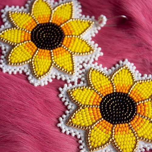 Gorgeous Sunflower Bead Embroidery Earrings Tutorial | Tips and Tricks