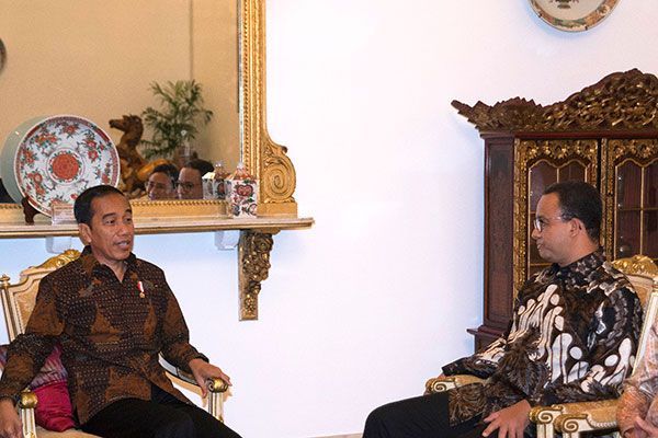  https://paperrnews.blogspot.com/2017/12/jokowi-minta-gubernur-dki-jakarta-anies.html