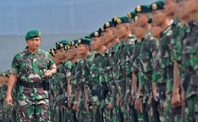 TNI Diterjunkan Ratusan Prajurit di Perbatasan Malaysia 