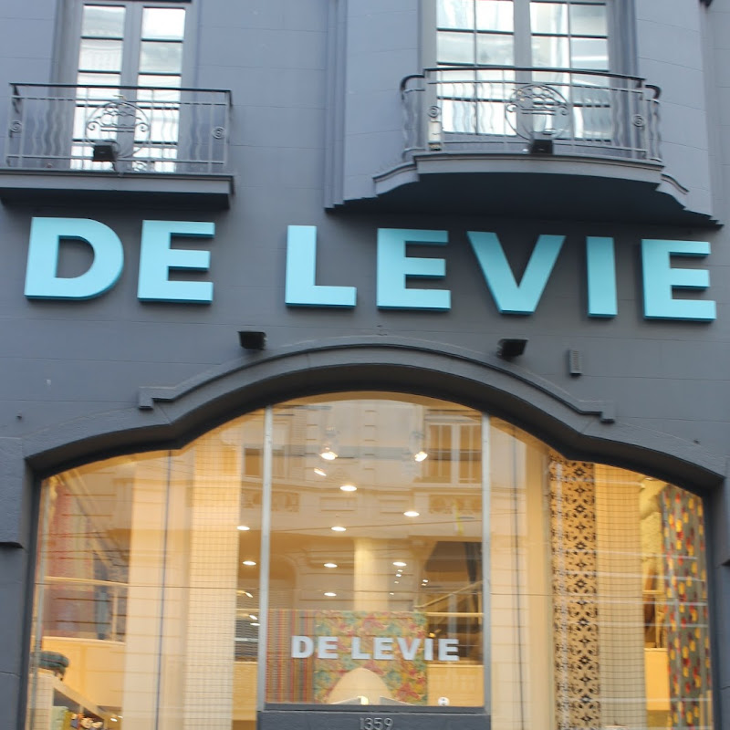 De Levie - Vidriera I