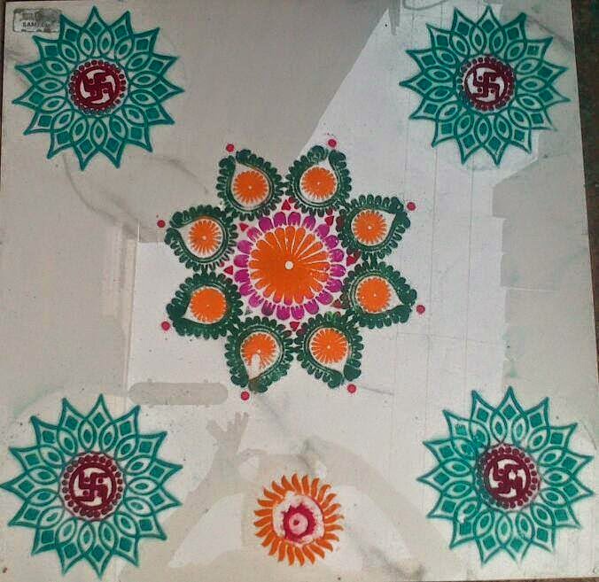 Yojna Kalaskar Kolam Designs