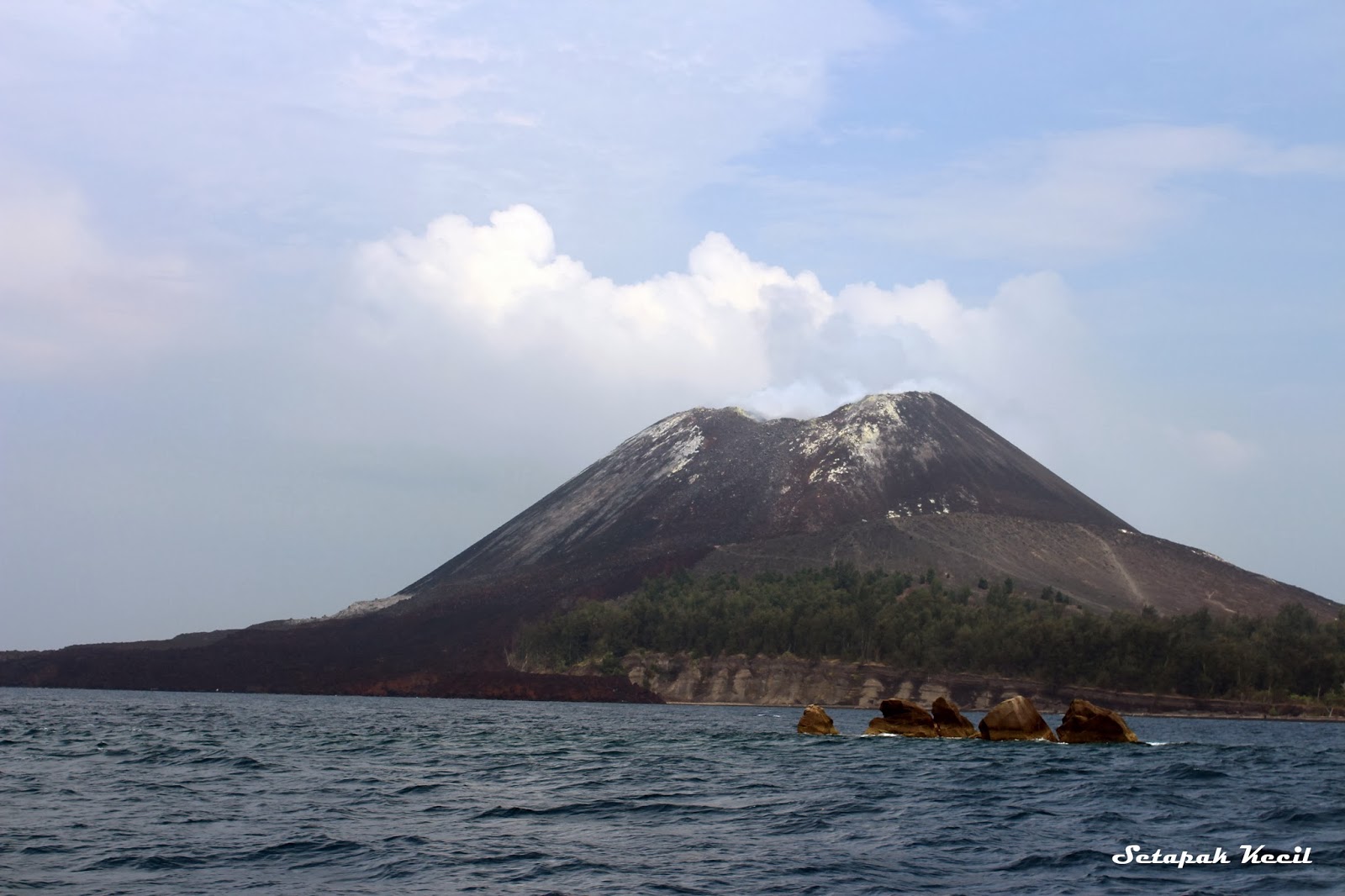 Setapak Kecil Krakatau Kudaki Dan Kuselami Keindahanmu Part 1