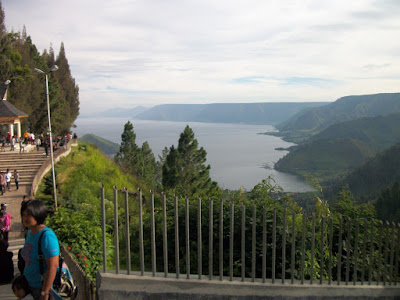 Air Terjun Piso Piso Sitongging Sumatera Utara