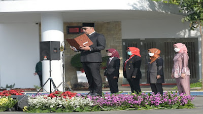Gubernur Ridwan Kamil Pimpin Hari Kesaktian Pancasila 2022 di Lapangan Gasibu 