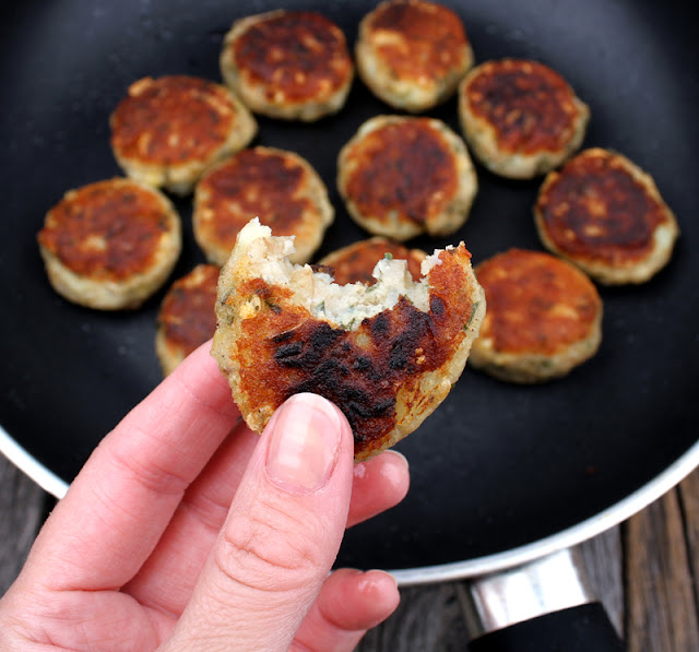 Oppskrift Veganske Potetboller Med Vegan Ost Hoisinsaus Tahini Sriracha Lompe