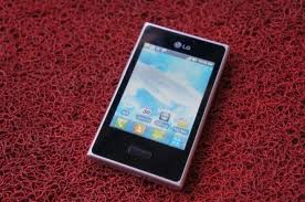  LG Optimus L3 (E400)