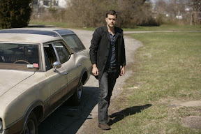 FRINGE: Peter (Joshua Jackson) returns to a location from his past in the FRINGE season finale episode 'There's More Than One of Everything' airing Tuesday, May 12 (9:01-10:00 PM ET/PT) on FOX. ©2009 Fox Broadcasting Co. CR: Craig Blankenhorn/FOX
