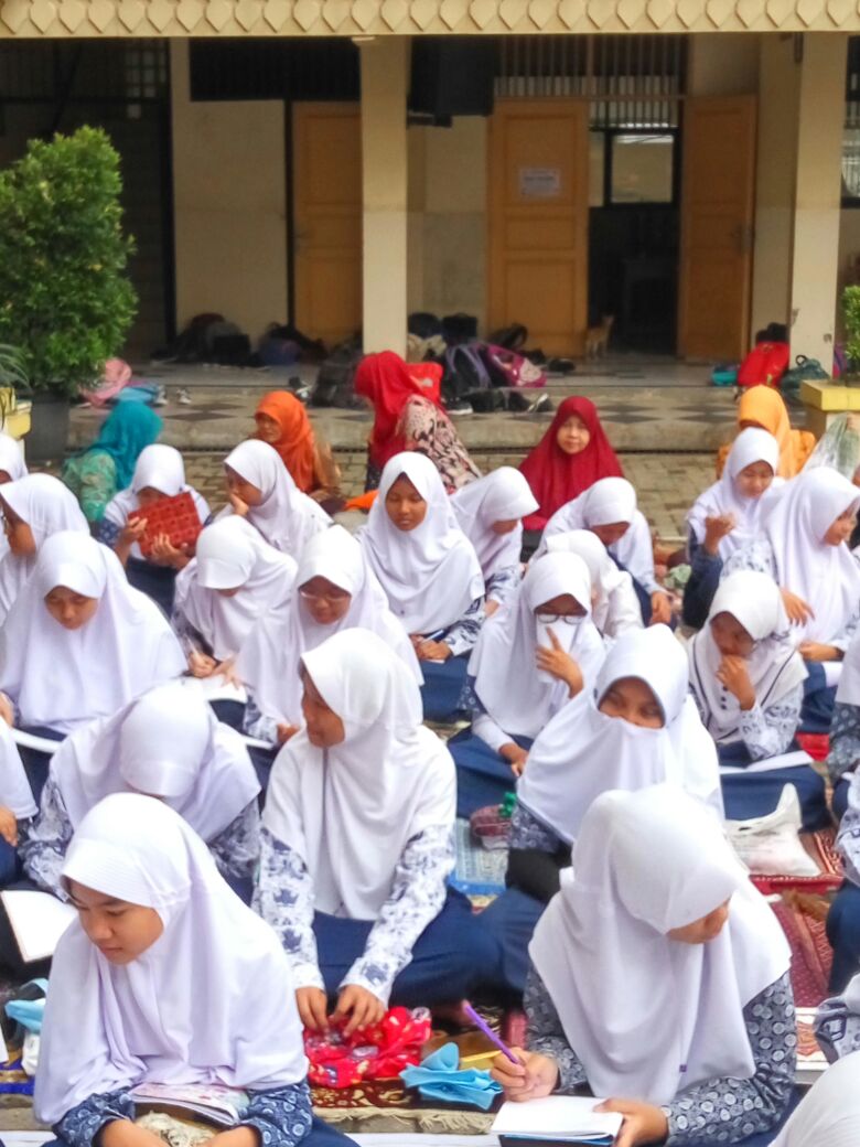 SMP NEGERI 169 JAKARTA