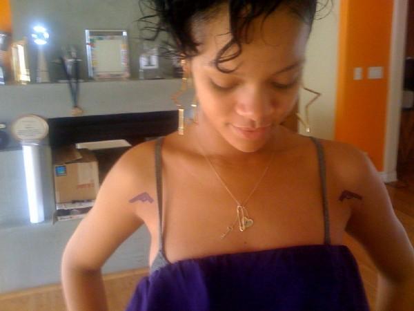 Rihanna est armada por isso tem cuidado Chris Brown sen o ainda levas um