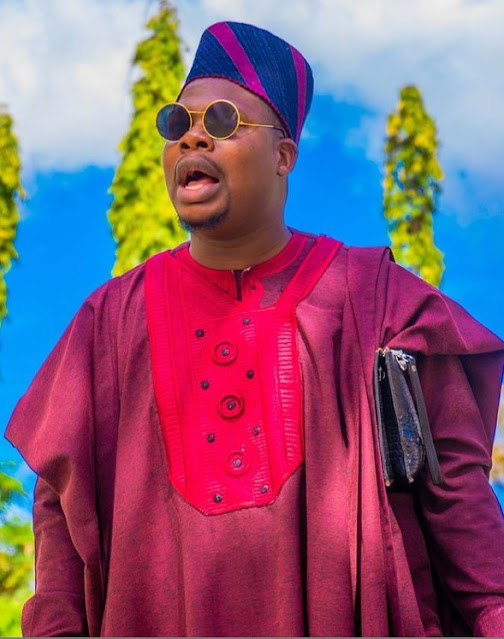 April Fool Prank! Social Media Users Finally React As Mr Macaroni Changes His Agbada