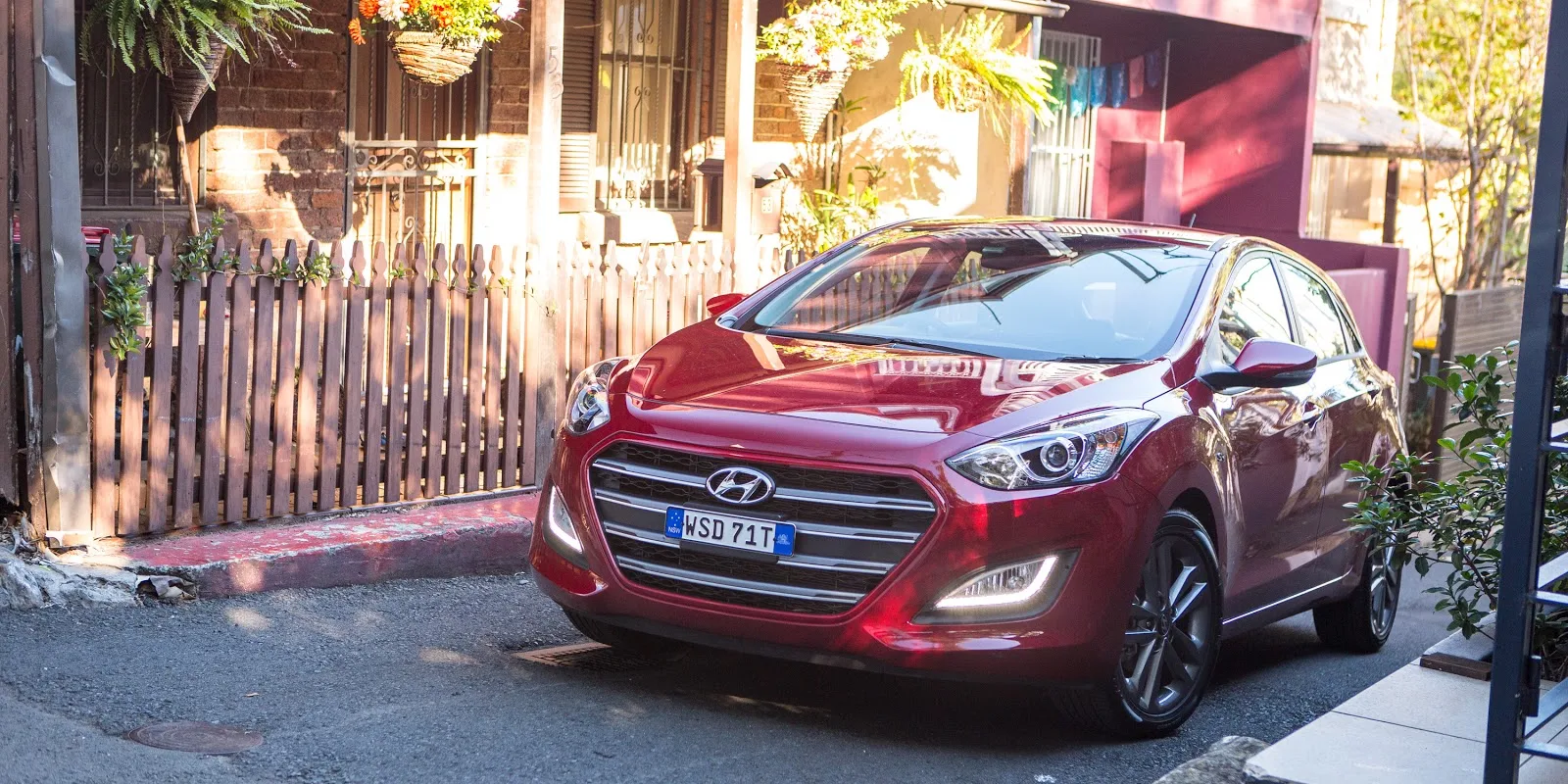 Đánh giá xe Hyundai i30 2016