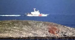 Η Άγκυρα εικοσιτέσσερα χρόνια μετά την κρίση των Ιμίων ανάρτησε στην ιστοσελίδα του τουρκικού ΥΠΕΞ του «τίτλους ιδιοκτησίας» των νησίδων ή τ...