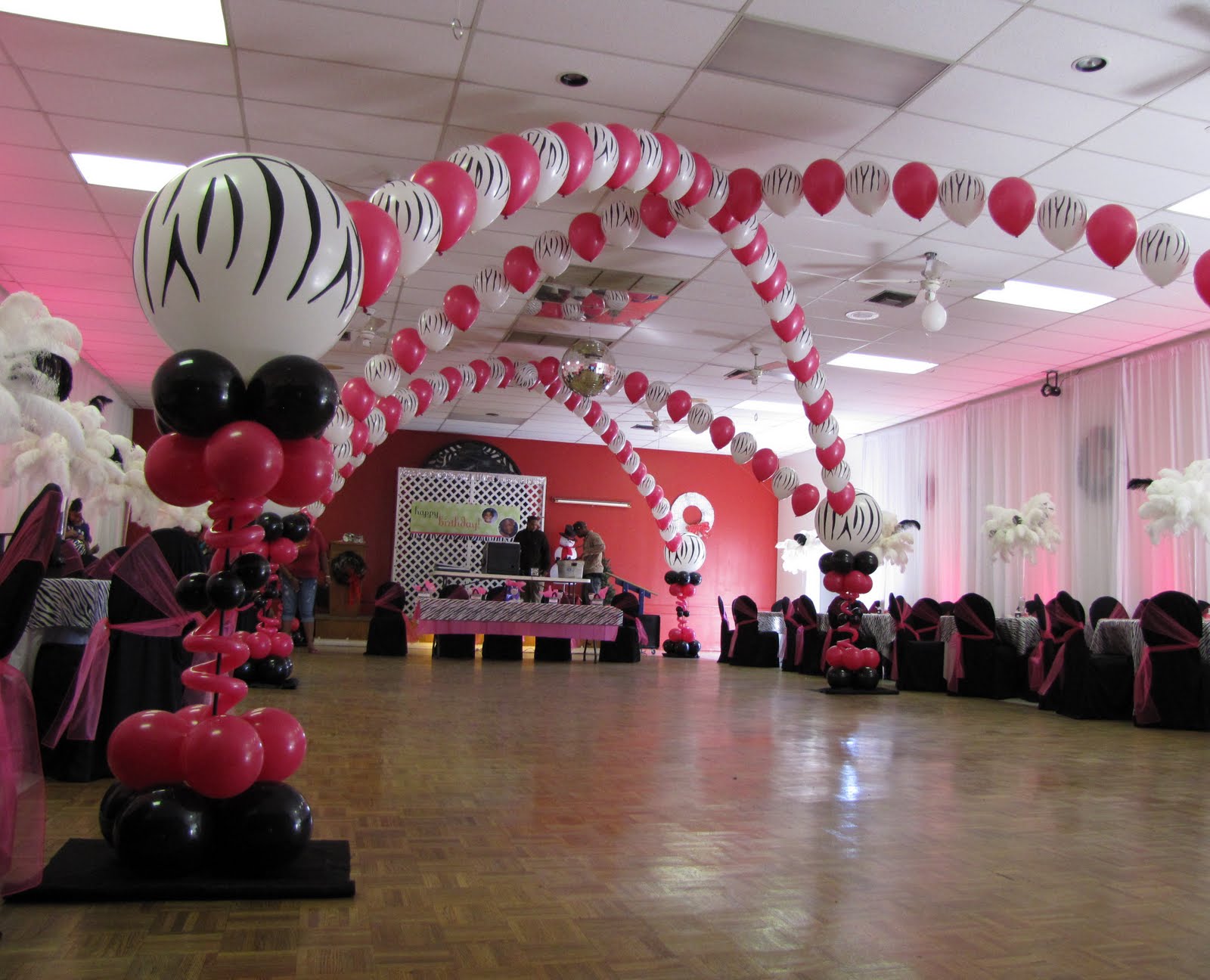  Sweet  16  bday party  on Pinterest Sweet  16  Centerpieces 
