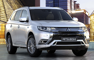 Mitsubishi Outlander PHEV Achieves 200,000 Sales Worldwide