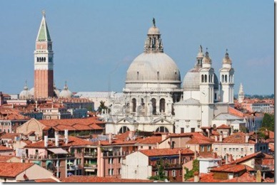 9459712-campanile-and-santa-maria-della-salute-cathredral-venice-italy