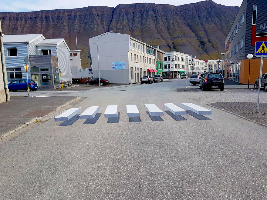 With 3D Zebra Crosswalk, This Town In Iceland Found The Perfect Way To Slow Down Speeding Cars