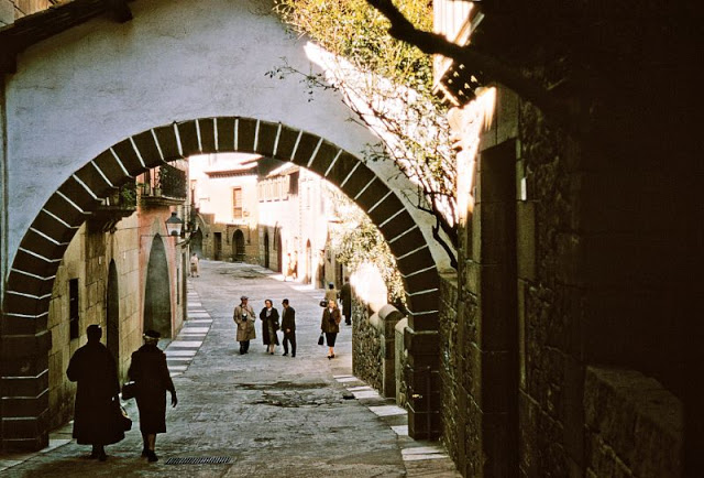 Fotografías antiguas de España a color en los años 50