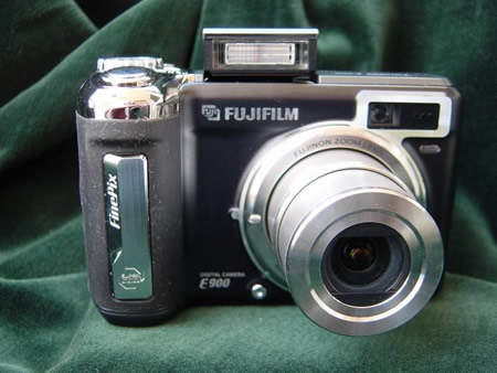 Fujifilm FinePix E900