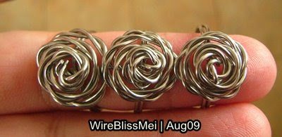 wire wrapped rose rings