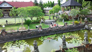 teknologi-informasi-dan-pariwisata-Bali
