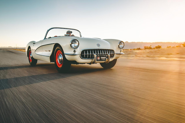 chevrolet-corvette-air-box-roadster