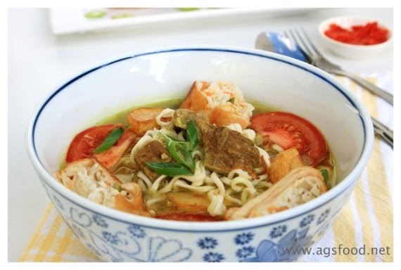 Resep Masakan Nusantara: SOTO MIE UDANG