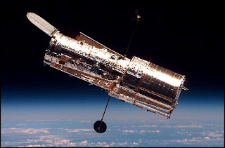 Hubble Telescope مرصد هابل الفضائي