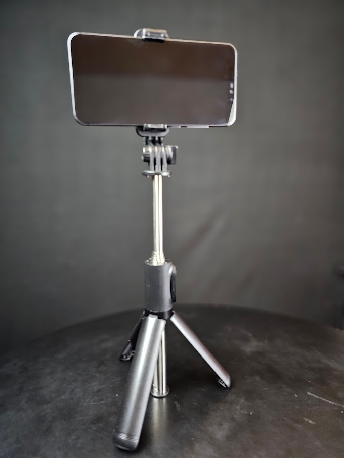 Avis sur Perche Selfie, 4 en 1 Extensible Monopode Réglable avec Télécommande Amovible