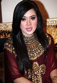 5 top richest celebrities in Indonesia.