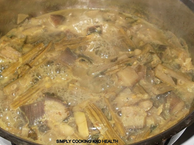 Curry being cooked