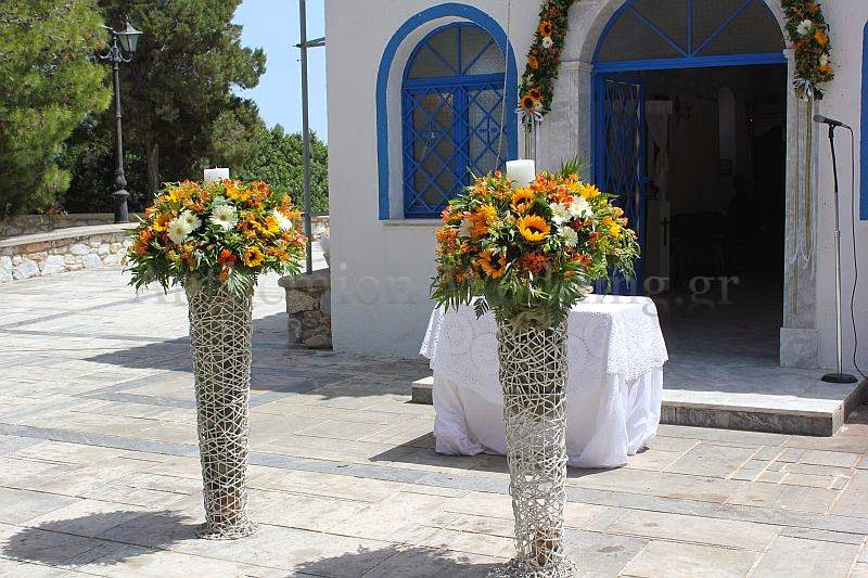 λαμπάδες ανθέμιο με ηλίανθους 