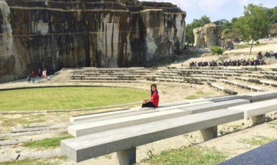 Menikmati Sunset Dan Sunrise Diatas Tebing Breksi Yogyakarta