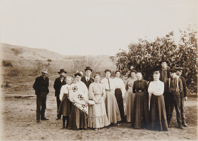 Ohio Star Quilt in Turn-of-the-Century Photo