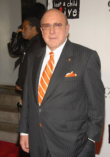 Is Clive Davis Jewish