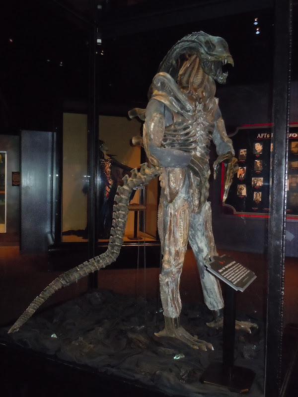 Original Aliens costume