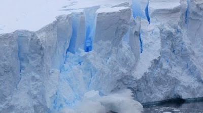 Es Antartika Meleleh, Dunia dalam Ancaman Besar