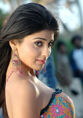 Shriya Saran Pictures