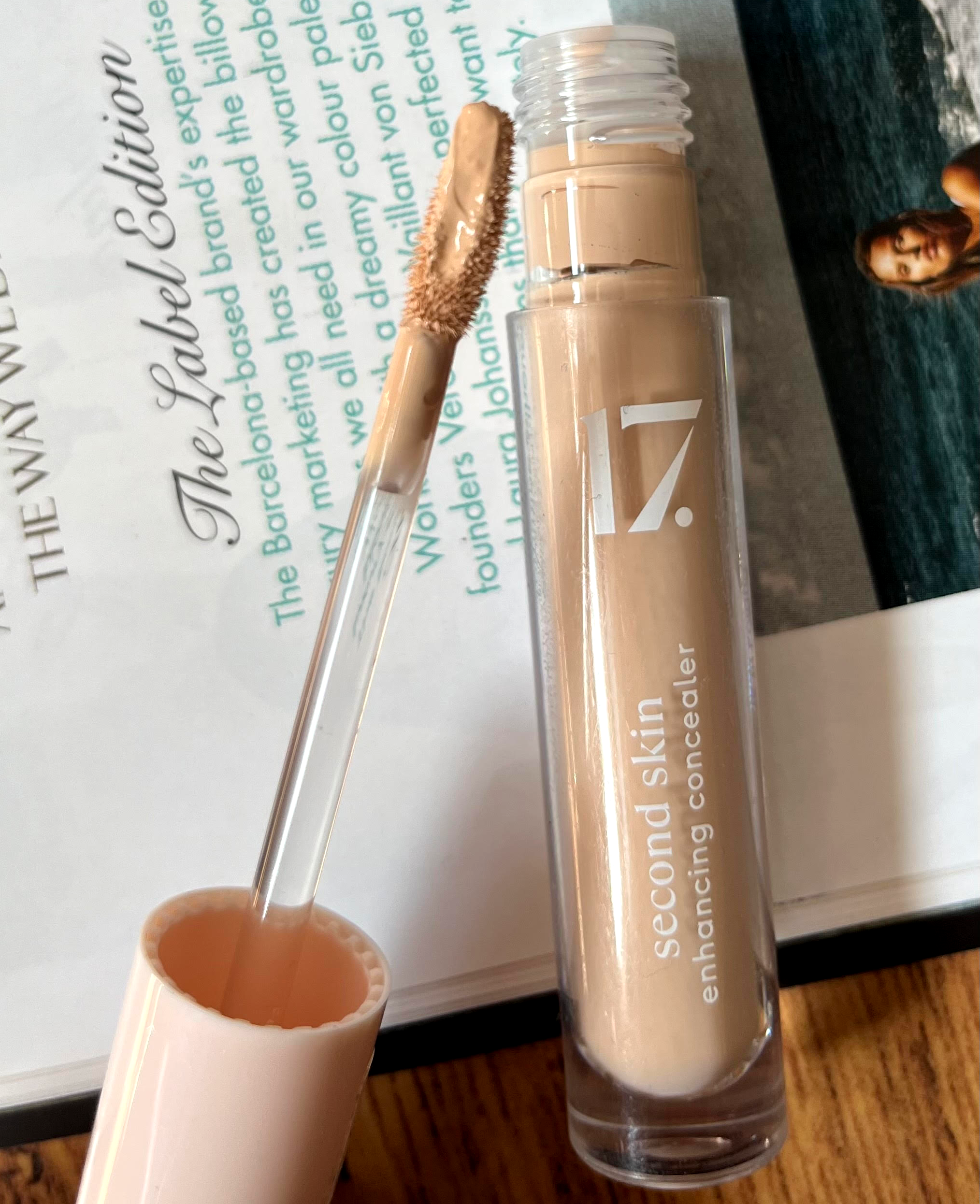 Boots 17 Makeup Second Skin Enhancing Concealer review swatches