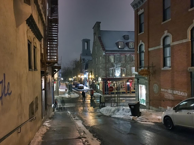 Québec City at night