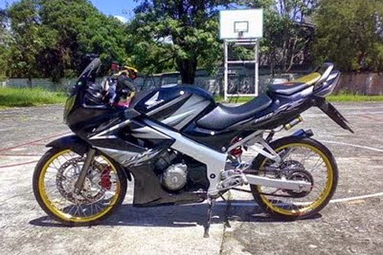 Kumpulan Modifikasi Motor Honda CB150R Terbaru  Modif 