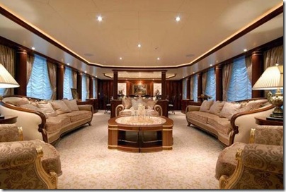 Os  interiores de luxuosos iates 19