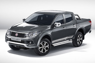 Fiat Fullback Double Cab (2016) Front Side