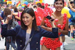 10 Artis indonesia yang dikabarkan menyukai sesama jenis atau LGBT