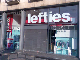 Lefties in Barcelona