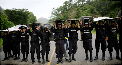 Honduras: a dos meses del zarpazo