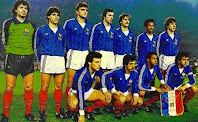 SELECCIÓN DE FRANCIA - Temporada 1983-84 - Joel Bats, Manuel Amoros, Yvon Le Roux, Maxime Bossis, Patrick Battiston, Jean Tigana y Luis Fernandez; Bruno Bellone, Alain Giresse, José Touré y Michel Platini - FRANCIA 2 (Platini 2) INGLATERRA 0 - 29/02/1984 - Partido amistoso - París, Francia, Stade du Parc des Princes