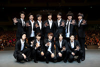 http://vietsukino.blogspot.com/2012/08/7-fakta-dunia-hiburan-di-korea.html 