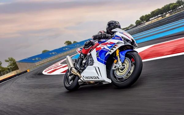 Honda CBR 1000 RR-R Fireblade SP 2024