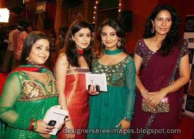 Small Screen Actress at the Star Parivaar Awards 2009